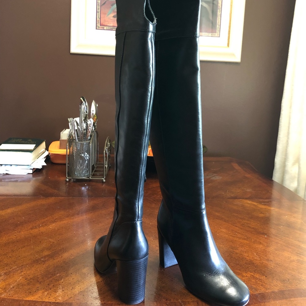 Tory Burch Bowie boot - Picture 3 of 8